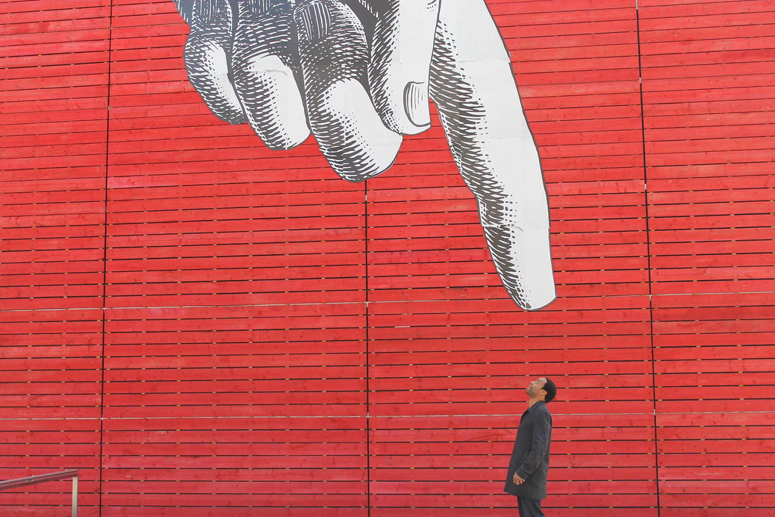 National Theatre Everyman giant finger